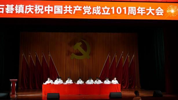 为稳楼市!重庆再次出手调整房产税政策,“豪宅”税负大减:税率统一降至0.5%,免税面积增长80%